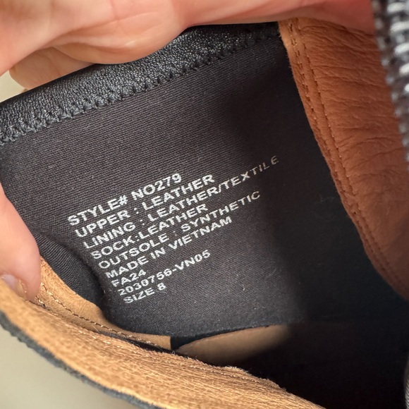 Madewell Black Leather Idris Ankle Boots - Picture 6 of 6